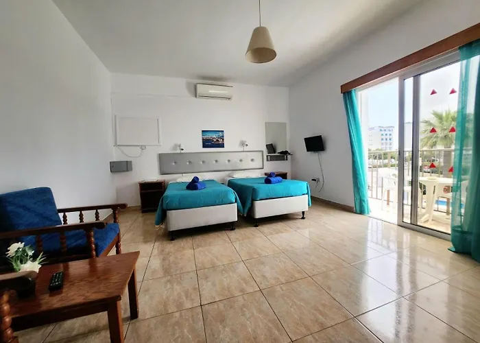 Aparthotel Florence 4*