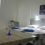 Florence Aparthotel 4*