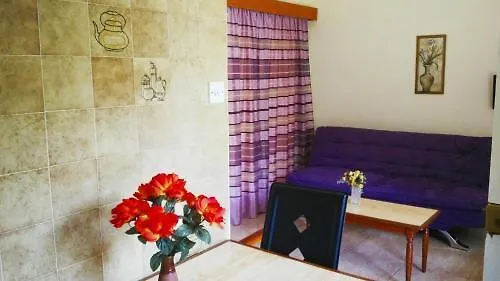 Florence Lägenhetshotell Ayia Napa